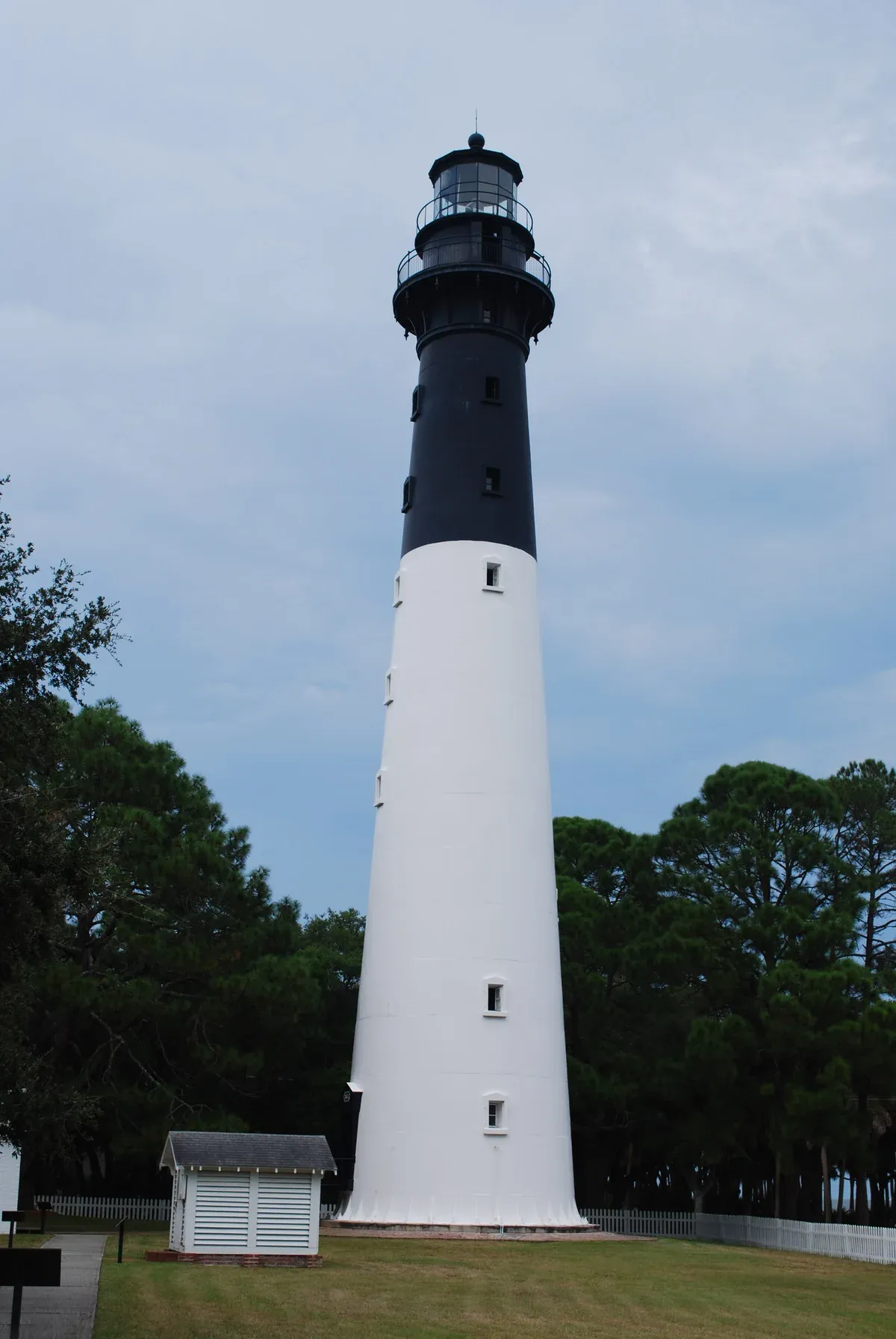 Hunting Island Lighthouse in South Carolina, a day trip from Charleston